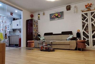 Apartament cu 2 camere decomandat în Drumul Taberei