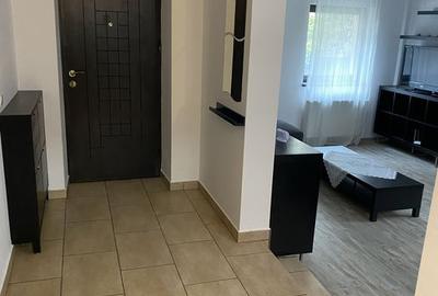 Apartament 3 camere | Aparatorii Patriei | Decomandat | Parcare  | Metrou - 6