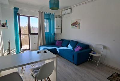 Apartament cu 2 camere semidecomandat, mobilat în Dumbrăvița