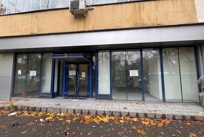 Spatiu Comercial de inchiriat in Bucuresti pe Bd. Basarabia nr. 57 Bl.M 27 - 1