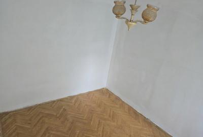Vand apartament la pret de garsoniera - 6