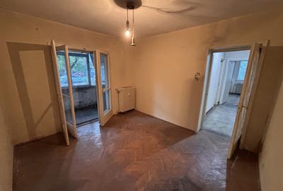 3 Camere -Aleea Circului -500 m de Metrou Stefan cel Mare -Birou sau Locuinta - 3