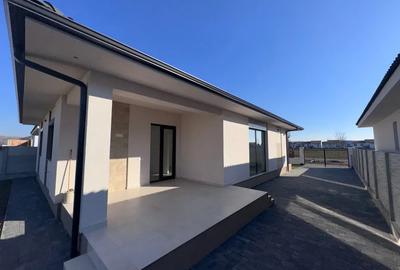 Casa cu 4 camere finisata la cheie de vanzare Alba Iulia cu toate utilitatiile - 2