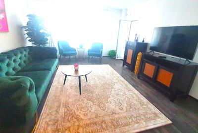 Apartament cu 3 camere decomandat în Nerva Traian