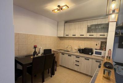 Garsonieră cochetă în Tilișca 40 mp + balcon generos Etaj 1 - 3