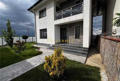Casă individuală cu 4 camere în Berceni