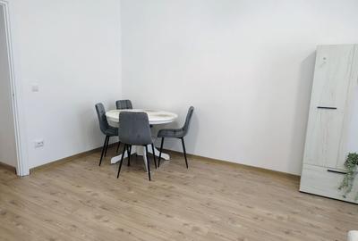 Chirie, ap. 1 camera, 40 mp, central Oradea. 320 E, comision 50% - 3