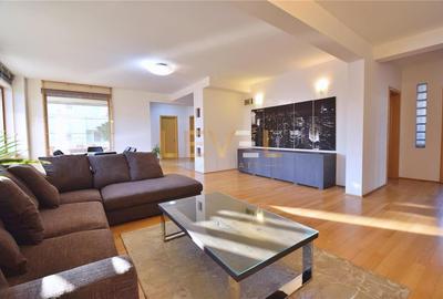 Apartament cu 4 camere decomandat, mobilat în Herăstrău