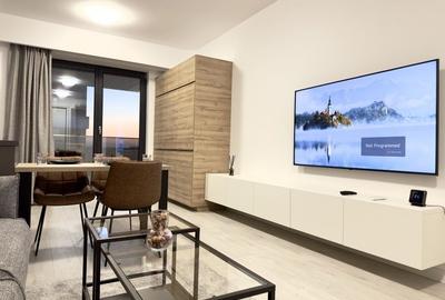 Apartament cu 2 camere semidecomandat, mobilat în Politehnica