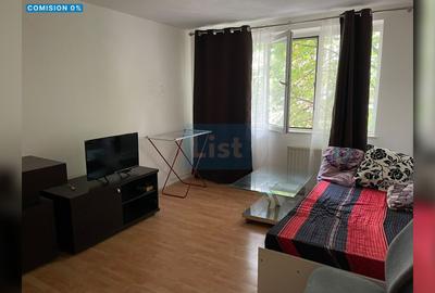 Apartament cu 2 camere decomandat, mobilat în Politehnica