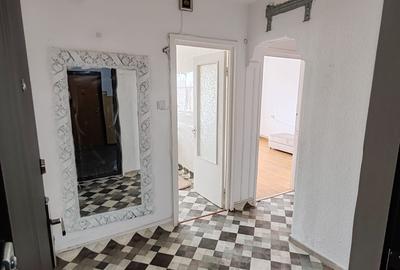 Apartament 2 camere decomandat - Casa de Cultura - 108.000 euro(Cod E6) - 8