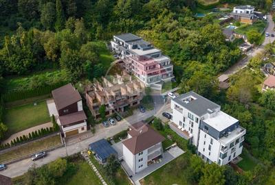 Apartament cu 2 camere semidecomandat în Schei