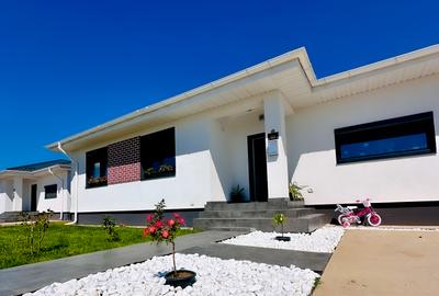 CASA INDIVIDUALA PE PARTER, CURTE 510 MP, PARCARE, SOS PIPERA-TUNARI - 1