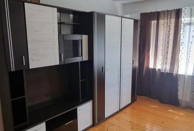 Apartament cu 2 camere decomandat, mobilat în Mărăști