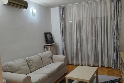 Apartament cu 3 camere semidecomandat, mobilat în Națiunile Unite