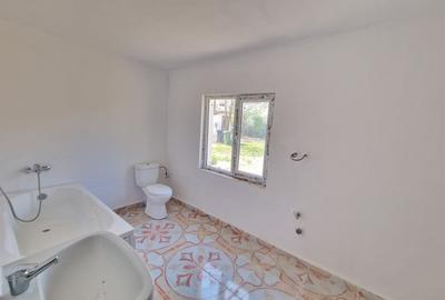 Casa de vanzare in Sălard - 6