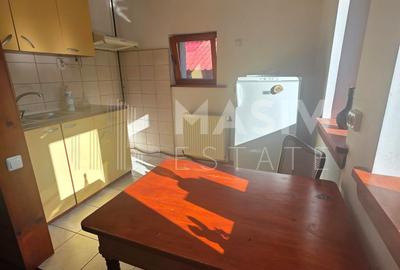 Parter de casă de vânzare în Azuga – zonă centrală | 89 mp utili - 9