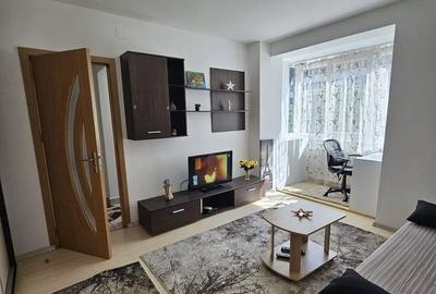 Apartament cu 2 camere semidecomandat în Magheru