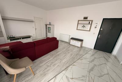 Apartament cu 2 camere semidecomandat în Florești