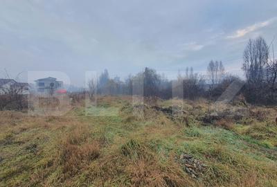 Teren Construcții intravilan de 800 mp, în Sud