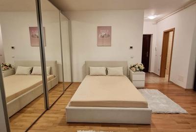 Garsonieră semidecomandată, mobilată în Unirii
