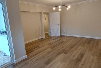 Apartament cu 2 camere decomandat în Calea Victoriei