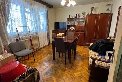 3 Camere I 66 MP I Boxa 25 MP I Manastur - 3