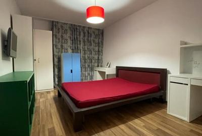 UNIRII,Biblioteca Națională, 3 camere deosebit, 100 mp, etaj 1, terase - 8