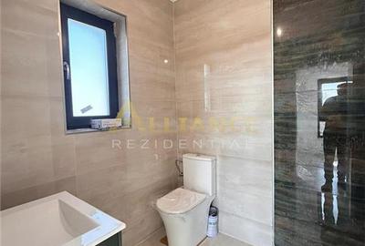Casa Individuala de vanzare - Teren 350 mp | 4 camere - 3 bai - 8