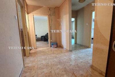 Titan, 550 m de Metrou 1 Decembrie | 4 camere, 2/4, bloc reabilitat - 1