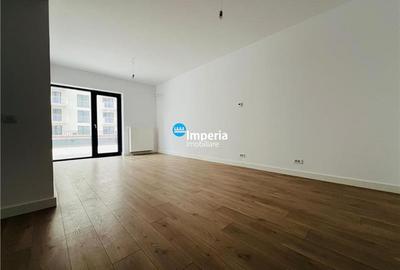 Apartament cu 3 camere decomandat în Podu Roș