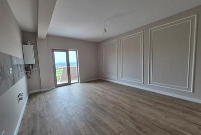 Apartament cu 3 camere semidecomandat în Valea Lupului