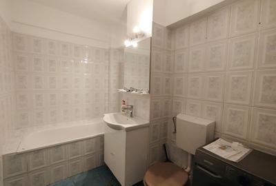 Apartament 2 camere Str. București cu parcare subterană - 9
