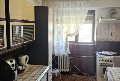 Apartament 2 camere de vanzare, IC Frimu, 57 mp, 2 balcoane, etaj 3/4 - 5