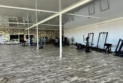 Spatiu comercial 435 mp stradal cu vitrina 36 m chiar pe DN39 Tuzla Costinesti - 15
