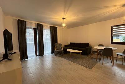 Apartament cu 2 camere semidecomandat, mobilat în Europa
