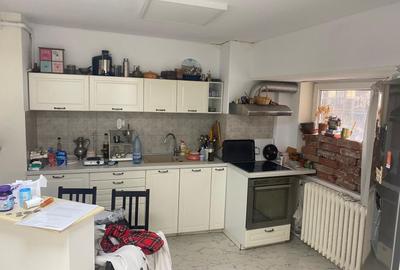 Apartament 4 camere - Blv. Unirii (La fântâni), 110 mp - 8