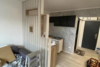 Garsoniera renovata , zona Cet - 3