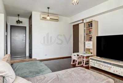 Apartament cu 3 camere decomandat, mobilat în P-ța Victoriei