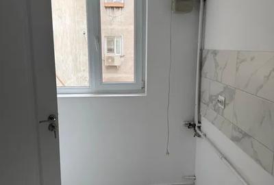 Apartament 4 camere | exclusiv pentru firme | Tineretului | nemobilat - 3