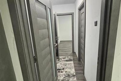 Apartament cu 3 camere nedecomandat, mobilat în Circumvalațiunii