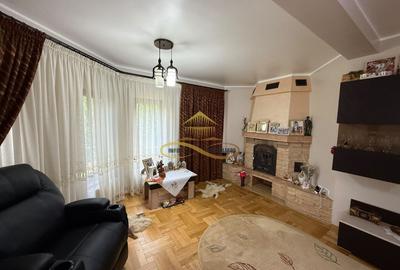 Casă individuală cu 5 camere în Măgura