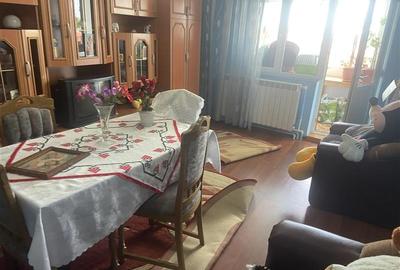 Apartament 3 camere , zona b-dul Brailei - hipermarket Kaufland - 1 Decembrie 19 - 1