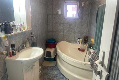 Apartament 3 camere in Focsani , zona centrala - Politia Judeteana Vrancea , 82 - 15