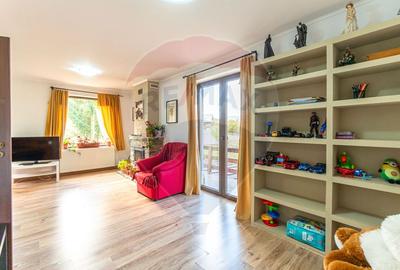 CASA DE VACANTA | 4 camere| de vânzare în FUNDATA, BRAȘOV| COMISION 0% - 45