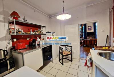 Casa veche renovata, parter+mansarda, curte proprie, Foisorul de Foc - 9