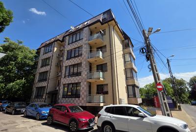 Centru Civic - UMF , lângă clădirea LEON , apartament 2 camere 50 mp - 1