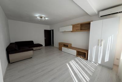 Apartament cu 3 camere decomandat în 1 Decembrie 1918