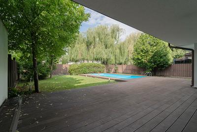 Viila for sale in Oxford Gardens, private pool & park, close by American School - 1