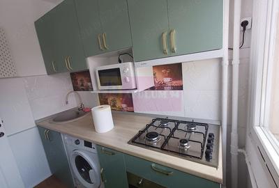 Garsoniera, renovata si mobilata Grand Arena metrou Aparatorii Patriei - 8